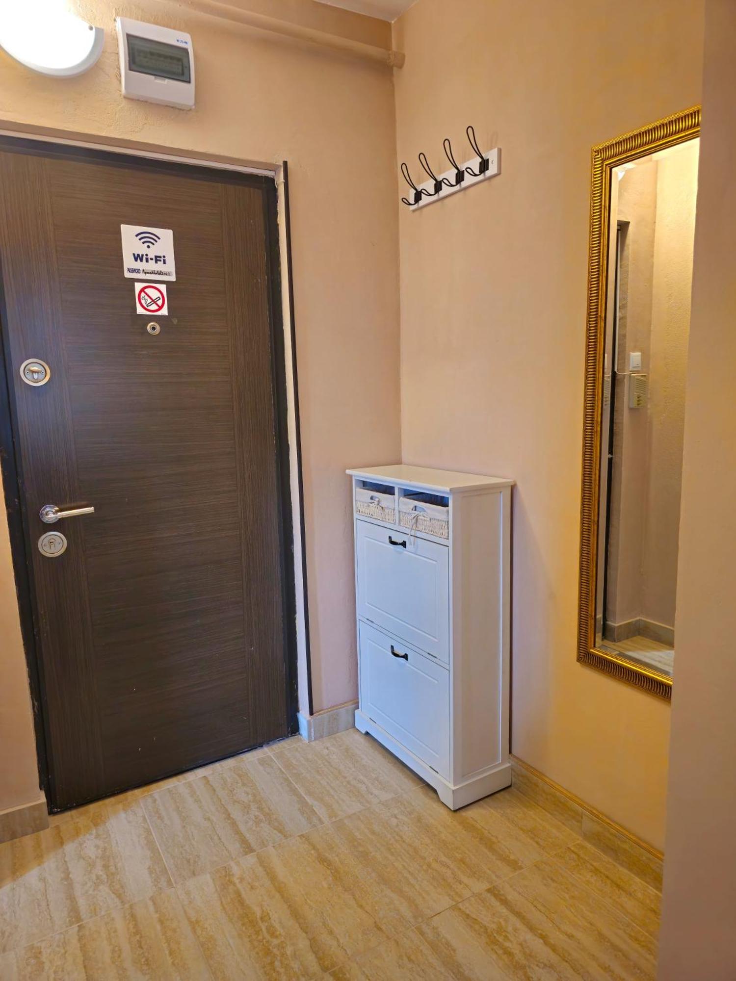 Aparthotel Sibiu Cedonia Ngoại thất bức ảnh