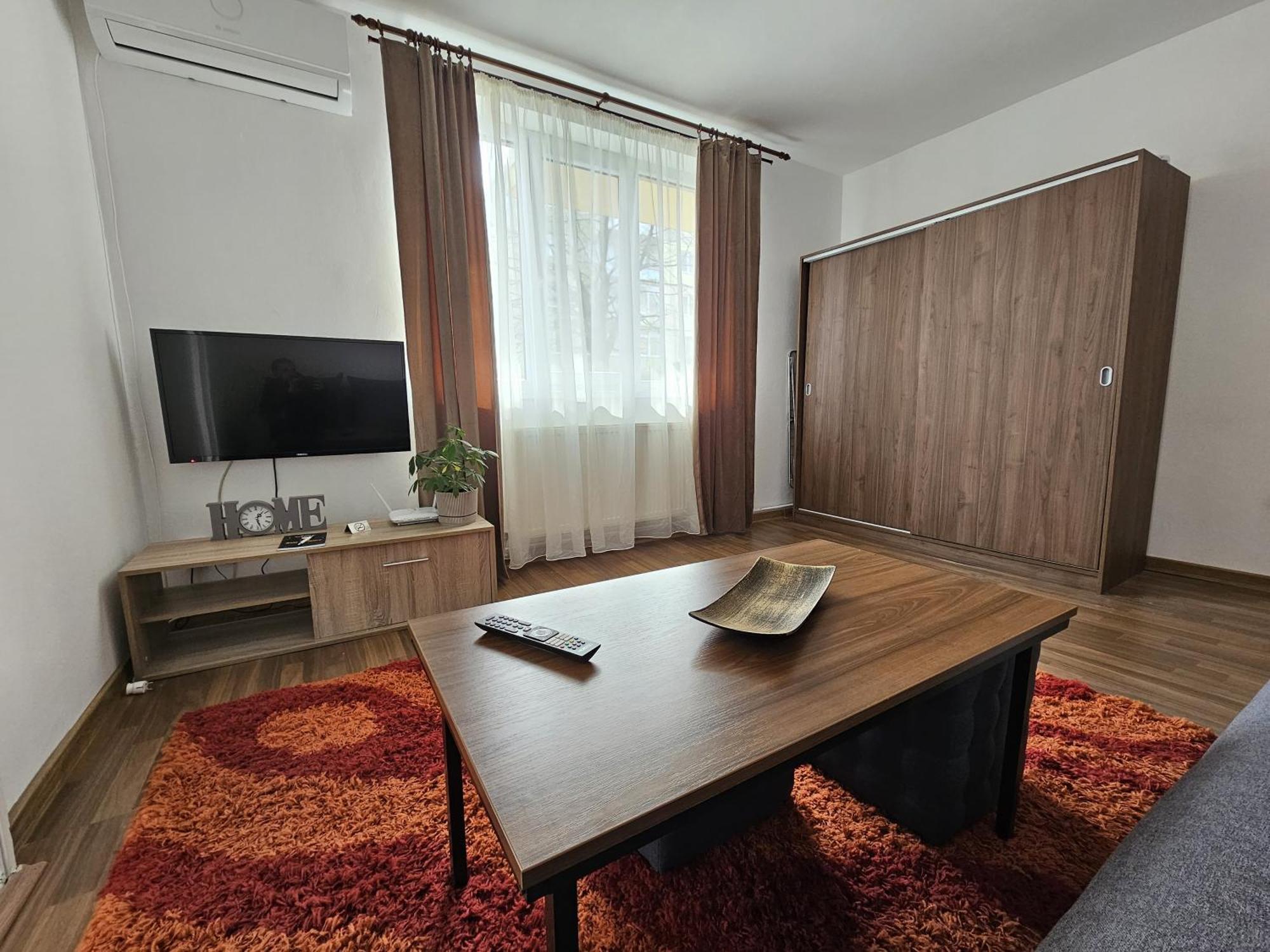 Aparthotel Sibiu Cedonia Ngoại thất bức ảnh
