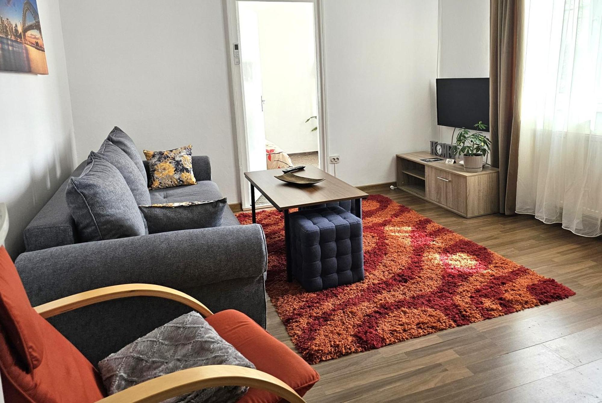 Aparthotel Sibiu Cedonia Ngoại thất bức ảnh